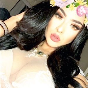 Meet your Posher, Jacqueline